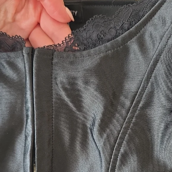 Streetwear Society Black Bra Top - Picture 3 of 6